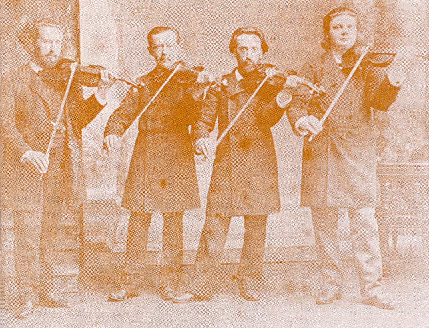 Armand Marsick, Rodolphe Massart, César Thompson et Eugène Ysaÿe lors de l'inauguration du Conservatoire de Liège, le 30 avril 1887 (Liège, Bibliothèque du Conservatoire Royal de Musique)